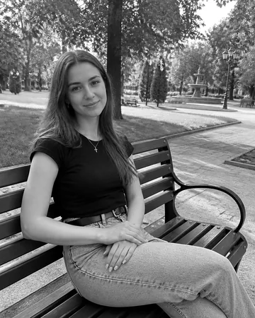 Полина Сергеева